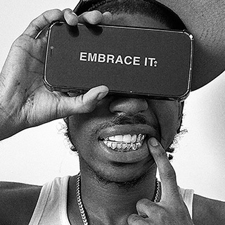 _20 Embrace It - Ndotz_w320.jpg